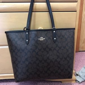 Coach Tote